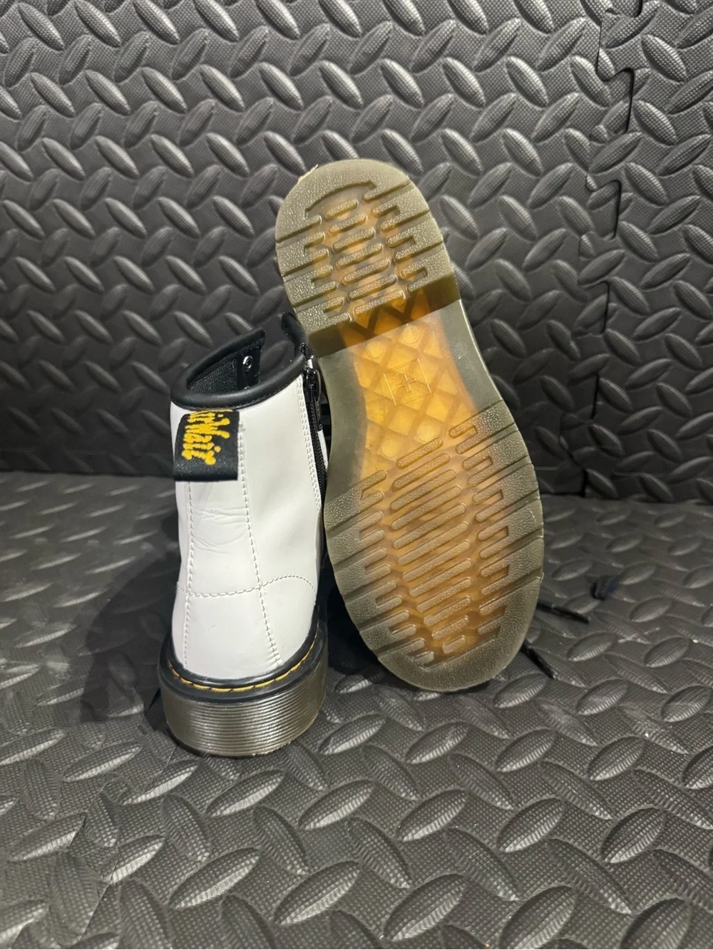 Dr. Martens classic dr